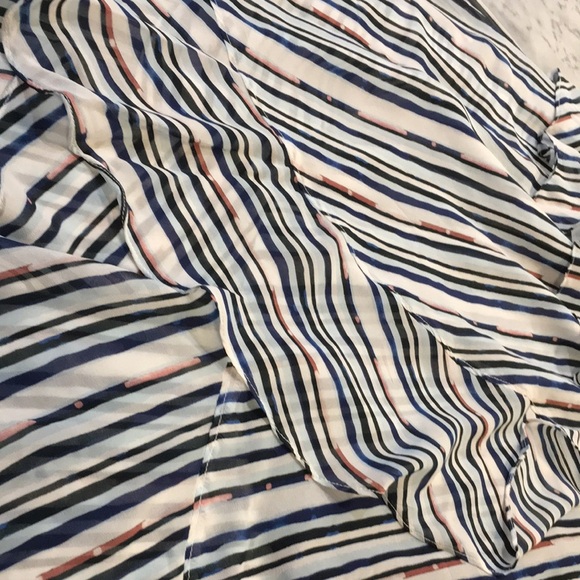 12 Thompson, Pull-on Beautiful striped skirt. Size medium, with ruffle trim - Picture 3 of 10